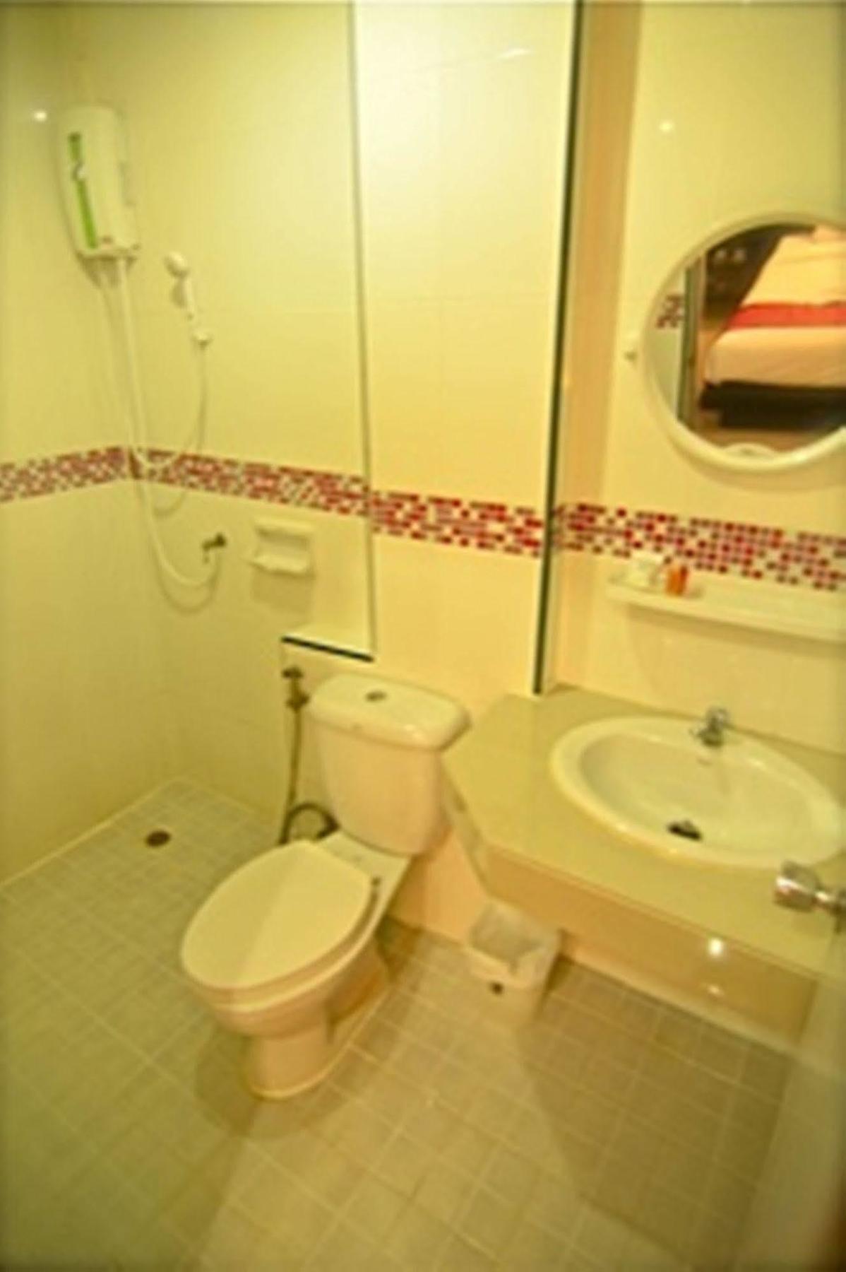 D1 Hotel Patong Beach Εξωτερικό φωτογραφία
